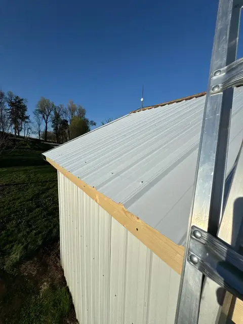 Ribbed Metal Roof on an Outbuilding in Hooper, NE – photo 2