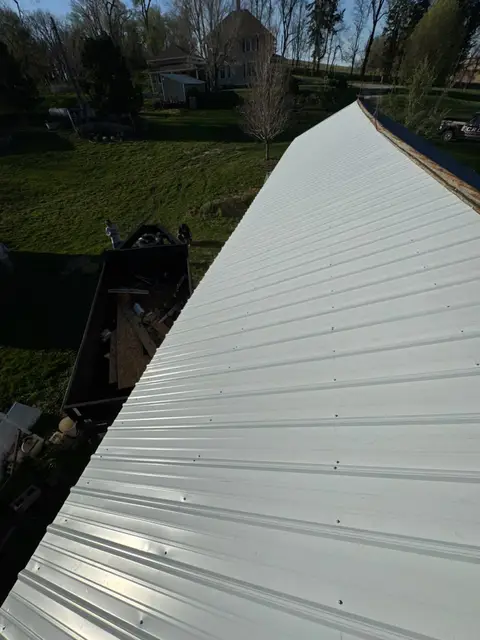 Ribbed Metal Roof on an Outbuilding in Hooper, NE – photo 8
