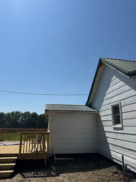Standing-Seam Metal Roof and Vinyl Siding in Pender, NE – photo 6