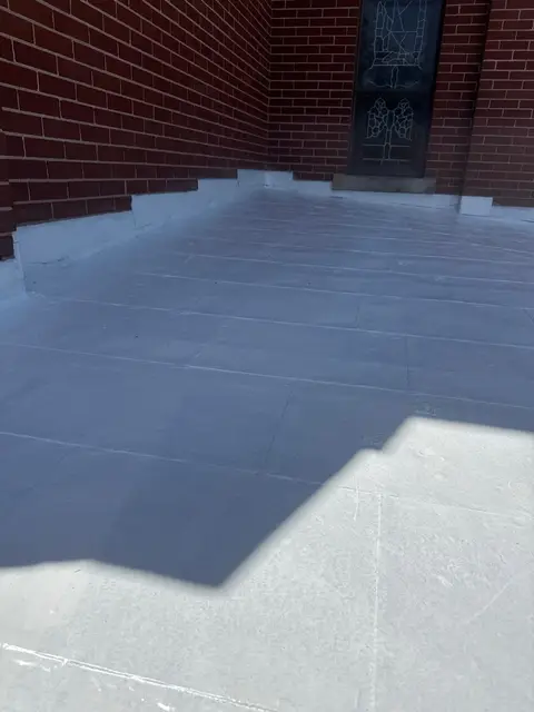 Commercial Flat Roof Elastomeric Coating in West Point, NE – photo 3