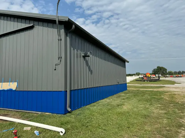 Metal Shop Painting in West Point, NE – photo 3
