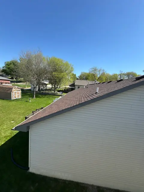 Brown Architectural Shingle Roof in Wisner, NE – photo 6
